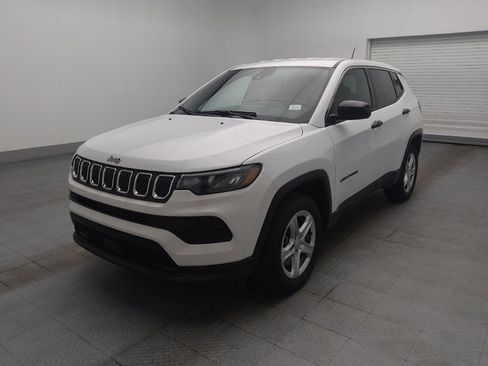 Used 2023 Jeep Compass Sport AWD/4WD image 15