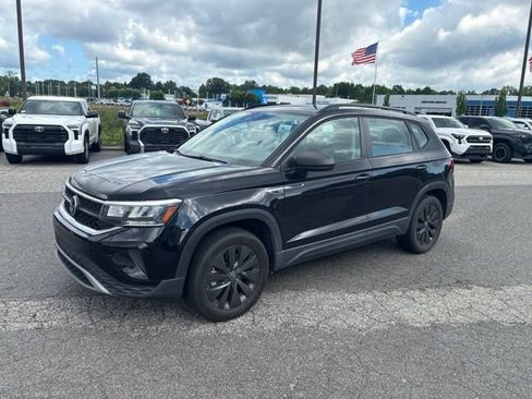 Used 2022 Volkswagen Taos S AWD/4WD image 4