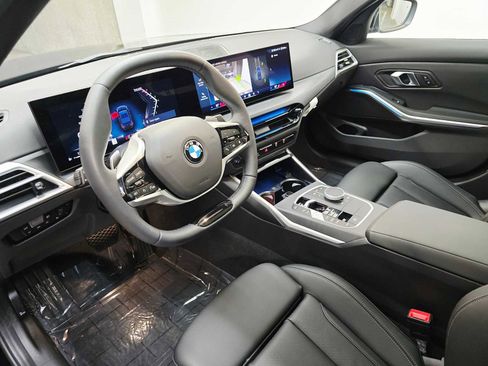 Used 2025 BMW 330i xDrive Sedan w/ Convenience Package image 2