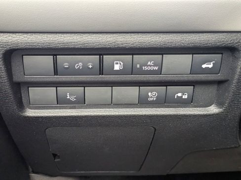 New 2025 Mitsubishi Outlander SEL image 26