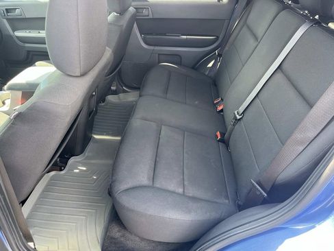 Used 2009 Ford Escape XLT image 12