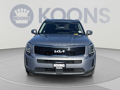 Used 2022 Kia Telluride EX w/ EX Premium Package FWD image 4