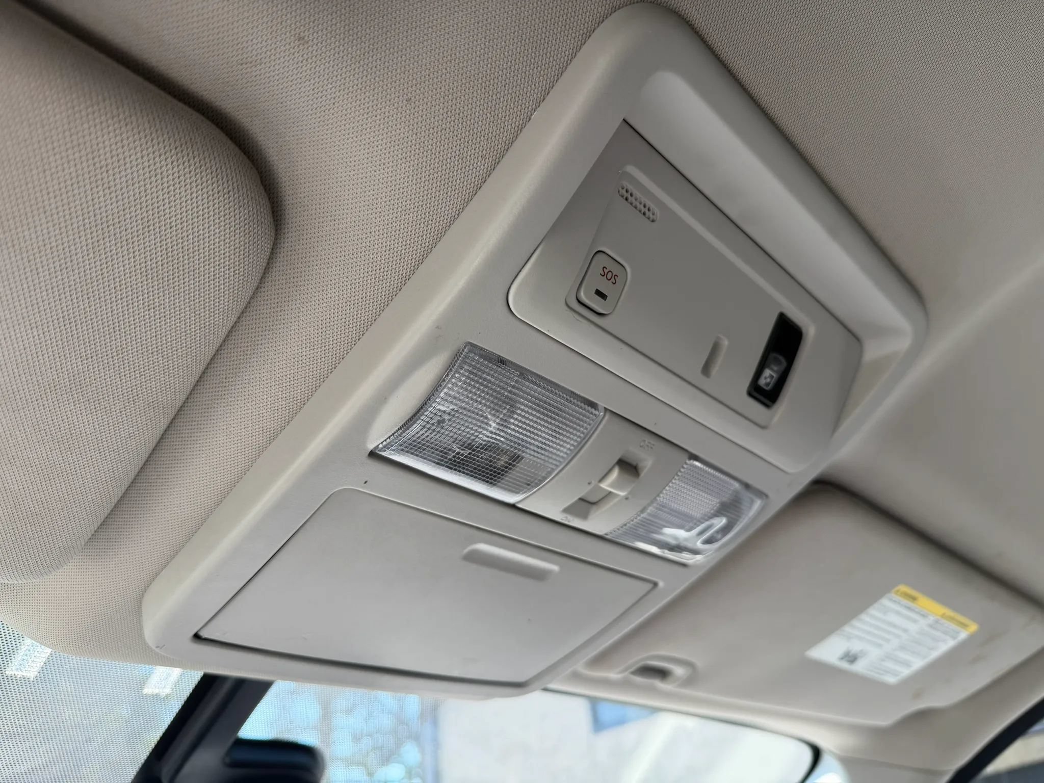 Used 2017 Nissan Titan SL AWD/4WD image 38