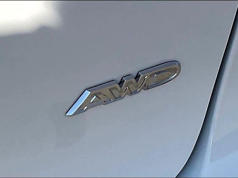 New 2026 Chrysler Pacifica Select image 15