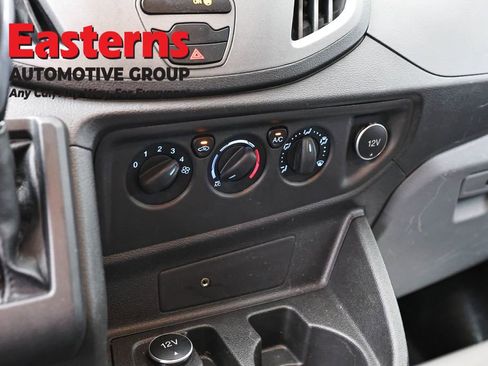 Used 2018 Ford Transit 350 148 Low Roof RWD image 18