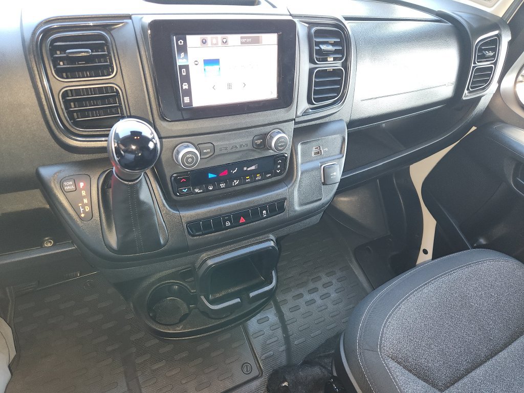 Used 2025 RAM ProMaster 2500 w/ U-Haul Equipment Group FWD image 22