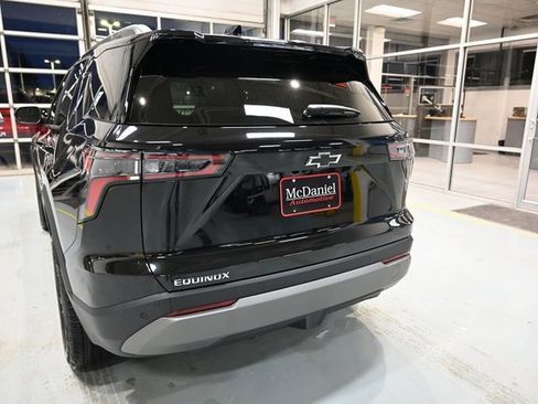 New 2026 Chevrolet Equinox LT w/ Convenience Package II image 6