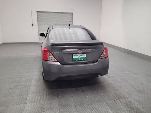 Used 2019 Nissan Versa S Plus FWD image 6