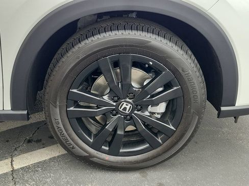 Certified 2026 Honda HR-V Sport image 6