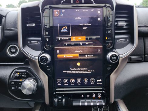 Used 2019 RAM 1500 Laramie AWD/4WD image 30
