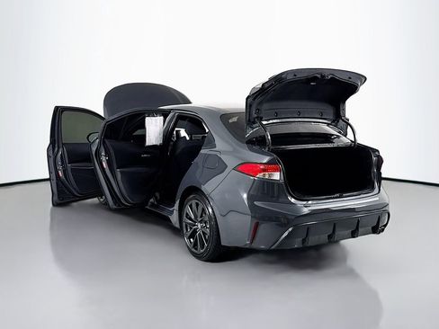 Used 2025 Toyota Corolla SE w/ SE Premium Package FWD image 23