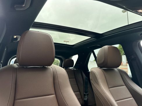 Certified 2024 Mercedes-Benz GLE 350 4MATIC image 23