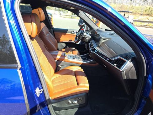 Used 2024 BMW X7 M60i image 14