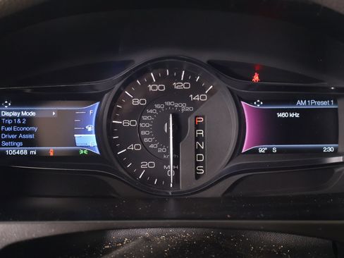 Used 2015 Lincoln MKX FWD w/ Equipment Group 102A image 4