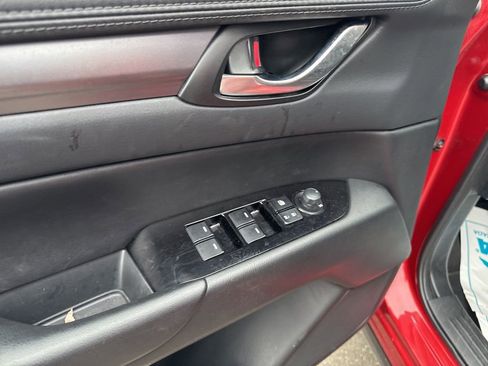 Used 2024 MAZDA CX-5 AWD 2.5 S w/ Select Package image 18