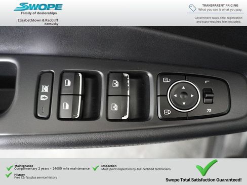 Used 2019 Hyundai Santa Fe AWD image 14
