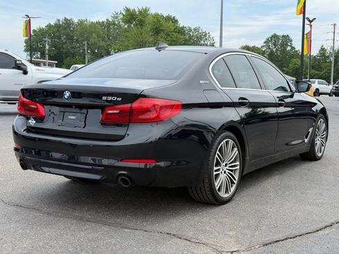 Used 2019 BMW 530e xDrive w/ Convenience Package AWD/4WD image 8