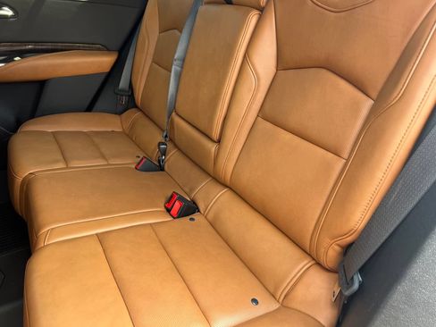 Used 2019 Cadillac XT4 Premium Luxury AWD/4WD image 15