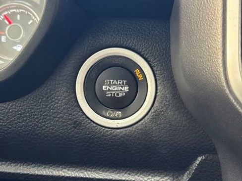 Used 2021 RAM 1500 Big Horn AWD/4WD image 11