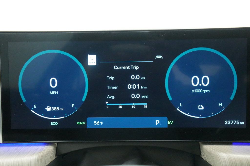 Used 2025 Hyundai Sonata Limited FWD image 42