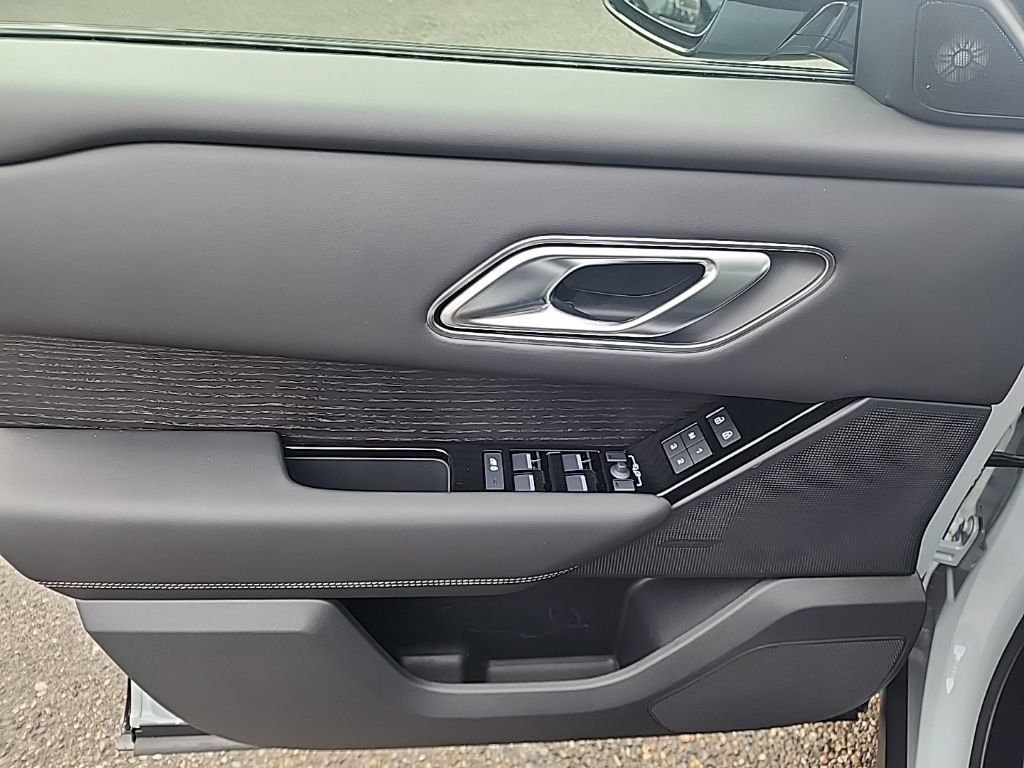 New 2026 Land Rover Range Rover Velar Autobiography AWD/4WD image 9