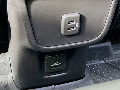 Used 2024 Chevrolet Equinox RS w/ RS Leather Package FWD image 36