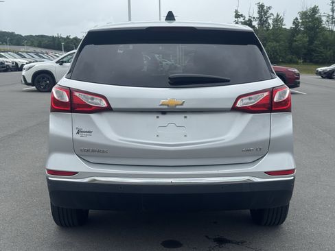 Used 2018 Chevrolet Equinox LT AWD/4WD image 4