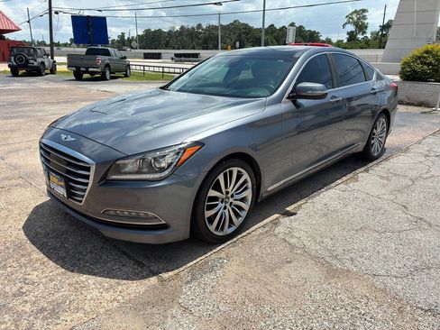 Used 2017 Genesis G80 5.0 Ultimate RWD image 2