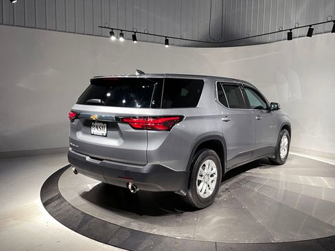 Used 2023 Chevrolet Traverse LS w/ Safety Package image 11