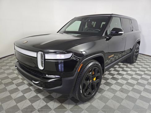 Used 2024 Rivian R1S Adventure AWD/4WD image 1