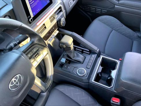 Certified 2025 Toyota Tacoma SR5 image 15