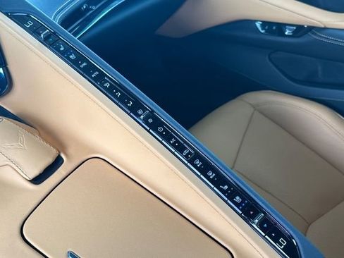 Used 2025 Chevrolet Corvette Stingray Preferred Cpe w/ Stealth Interior Trim Package RWD image 22
