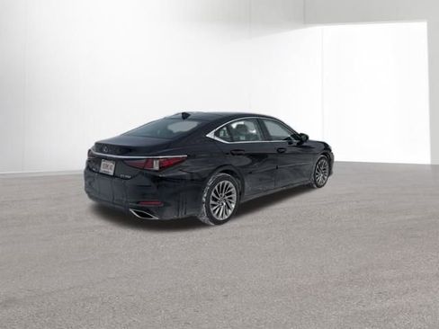 Used 2019 Lexus ES 350 Ultra Luxury image 14