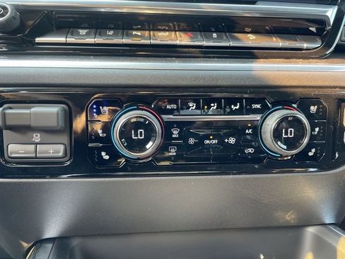 New 2026 Chevrolet Silverado 3500 LTZ image 19