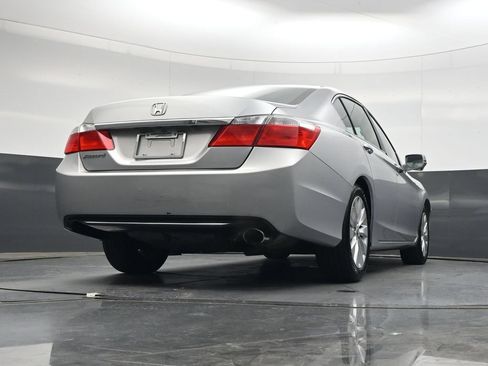 Used 2013 Honda Accord EX image 40