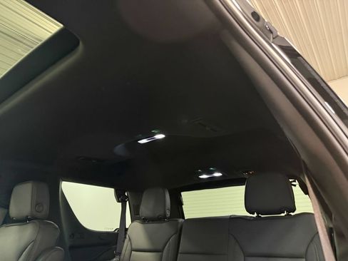 Used 2023 Chevrolet Tahoe High Country AWD/4WD image 50