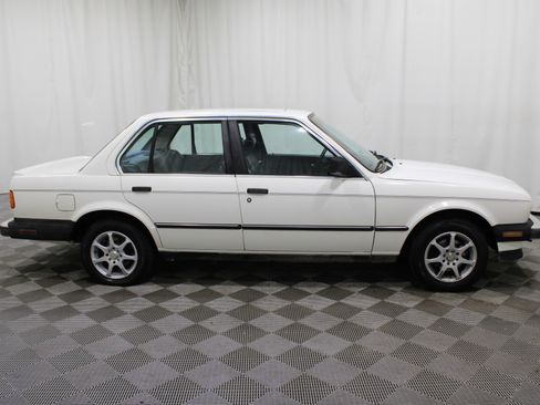 Used 1986 BMW 325 Sedan image 26