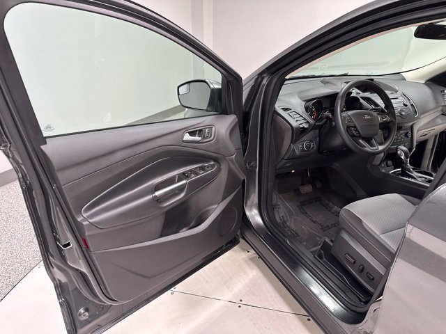 Used 2018 Ford Escape SE AWD/4WD image 9