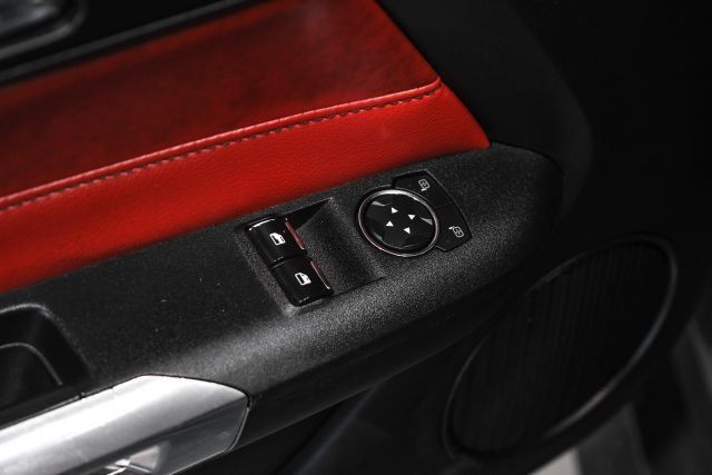 Used 2017 Ford Mustang Coupe RWD image 36