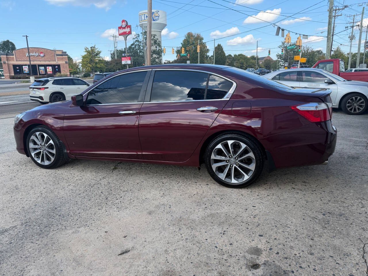 Used 2013 Honda Accord Sport image 4