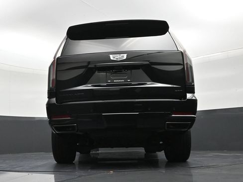 Used 2025 Cadillac Escalade Sport w/ LPO, ONYX Package AWD/4WD image 25