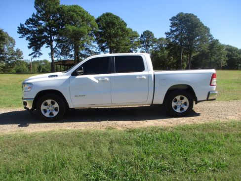 Used 2022 RAM 1500 Big Horn image 5