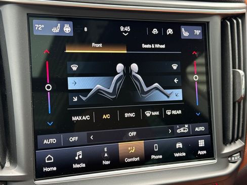 Used 2022 Maserati Levante GT AWD/4WD image 20