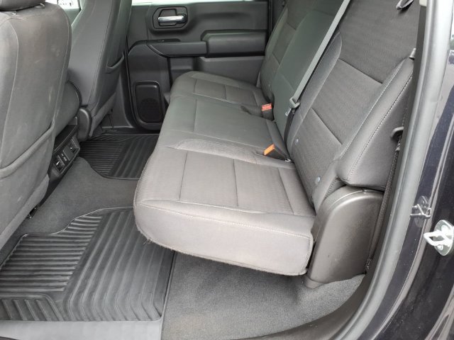 Used 2024 Chevrolet Silverado 2500 Custom w/ Custom Value Package AWD/4WD image 17