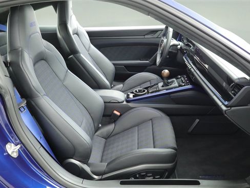 Used 2026 Porsche 911 Carrera T image 30