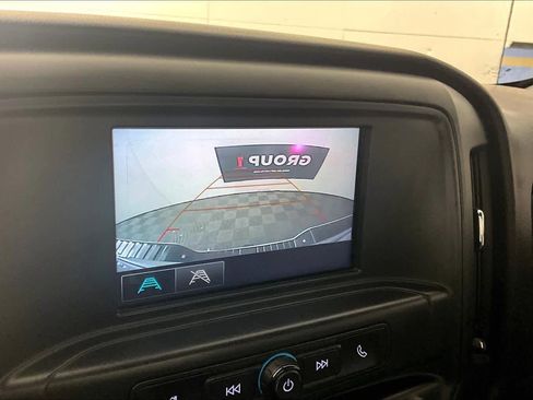 Used 2018 Chevrolet Silverado 1500 Custom w/ Custom Value Package RWD image 24