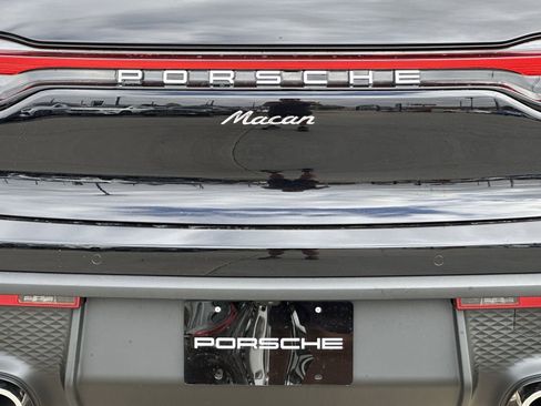 New 2026 Porsche Macan image 14