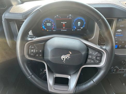 Used 2025 Ford Bronco Outer Banks AWD/4WD image 15