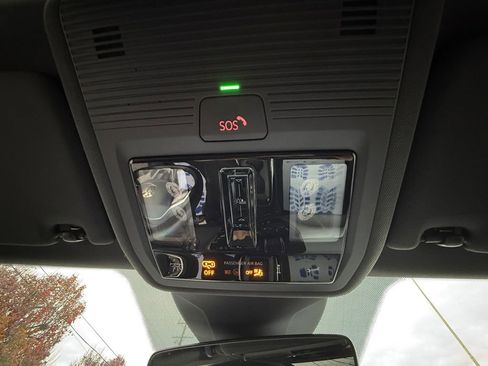 Used 2023 Volkswagen ID.4 S image 20