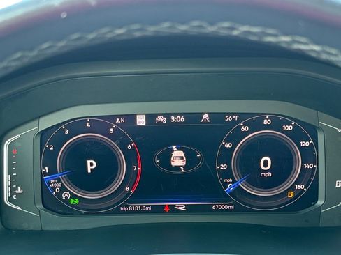 Used 2022 Volkswagen Atlas SEL R-Line image 19